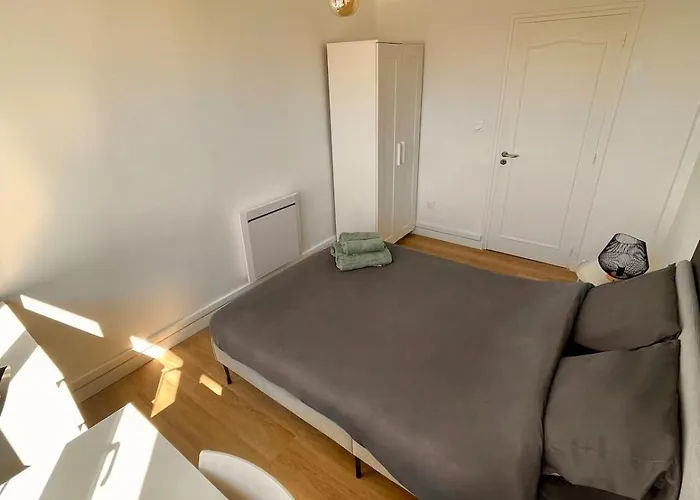 3 & Dernier Etage Apartment